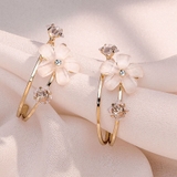 ロングピアス 揺れる 花 | shoppinggo | 詳細画像2 