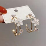 ロングピアス 揺れる 花 | shoppinggo | 詳細画像3 