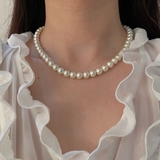 ホワイト | パールネックレス チョーカー フェイクパール ボリューム | shoppinggo