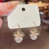 揺れるロングピアス 大ぶり 花 | shoppinggo | 詳細画像2