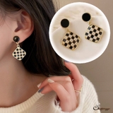 ピアス 四角 揺れる | shoppinggo | 詳細画像1 