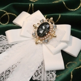 ホワイト | 【7286】ビジュー＆レースリボンブローチ	 | SneepDip
