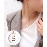 イニシャルS | SALON 白いエポのせイニシャルペンダント ゴールド | TRANSIT ACCSESSORY