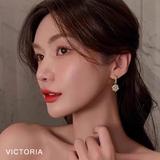 パールクラスターフープピアス シンプル きれいめ | VICTORIA | 詳細画像4 