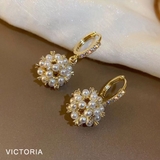 パールクラスターフープピアス シンプル きれいめ | VICTORIA | 詳細画像7 