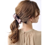 クラシックピンク | サテンリボンバナナクリップ かわいい 大人っぽい | VINGTAINE