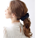 ブラック | サテンリボンバナナクリップ かわいい 大人っぽい | VINGTAINE