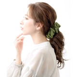 グリーン | フリルリボンバナナクリップ 大きめ 可愛い | VINGTAINE