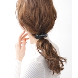 エナメル調ひねりリボンポニーフック ヘアカフ シンプル | VINGTAINE | 詳細画像13 