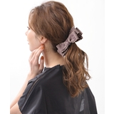 モカ | フリルリボンバナナクリップ 大人可愛い ヘアクリップ | VINGTAINE