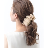 ベージュ | オーガンジーフリルバナナクリップ ヘアクリップ 大人カジュアル | VINGTAINE