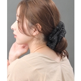 スタッズ付きボリュームシュシュ シアー ヘアアレンジ | VINGTAINE | 詳細画像9 