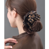 ヒョウ柄シュシュ ヘアアクセサリー 大人 | VINGTAINE | 詳細画像5