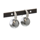 グレー（シルバー金具） | クリスタルパールフックピアス（10mm） シンプル キュービックジルコニア | VINGTAINE