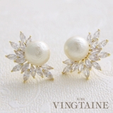クラシカルコットンパールハーフビジューピアス イヤリング ネジバネ式 | VINGTAINE | 詳細画像1