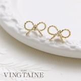 華奢ツイストりぼんピアス チタン シンプル | VINGTAINE | 詳細画像1 