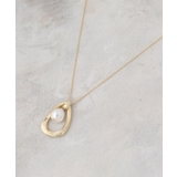 ゴールド(007) | 大ぶりメタルしずく×フェイクパール ネックレス | OPAQUE.CLIP