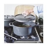 フェザーウェイト ココットラウンド 22cm | 212 KITCHEN STORE | 詳細画像1 